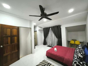 Homestay Last world tambun